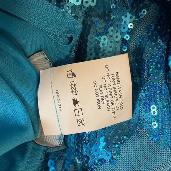 B Darlin Sequin Strappy Back Gown | Turquoise | Size 15/16 XL (Juniors) NWT - Picture 14 of 15